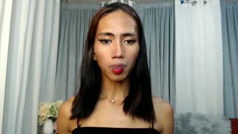 Snapshot of lexie_loveee chatting on 04/24/26, 02:30 lexie_loveee online show from 04/24/26, 02:30