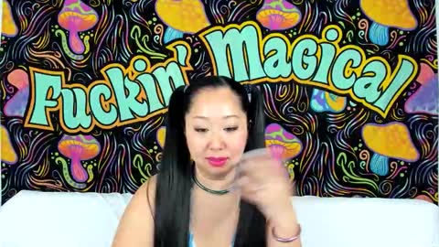 Snapshot of lexie_mack chatting on 12/15/25, 05:50 Lexie Mack online show from 12/15/25, 05:50