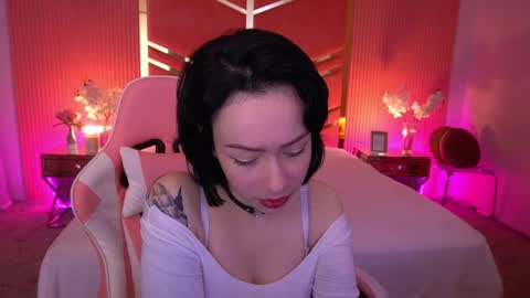 Snapshot of lexie_pearl chatting on 05/11/26, 07:14 Allia online show from 05/11/26, 07:14
