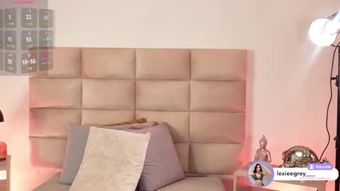 Snapshot of lexiee_grey_ chatting on 12/02/25, 11:59 Lexie online show from 12/02/25, 11:59