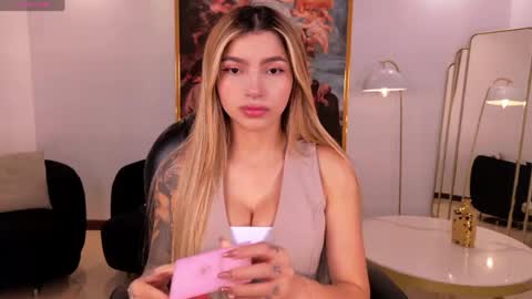 Lexie  online show from 06/07/26, 05:16