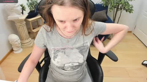 Lexi online show from 12/10/24, 10:06