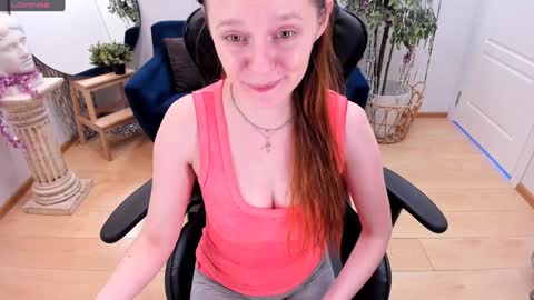 Lexi online show from 01/02/25, 06:40