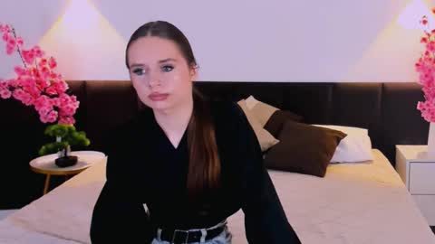 lexirayne online show from 10/24/25, 02:35