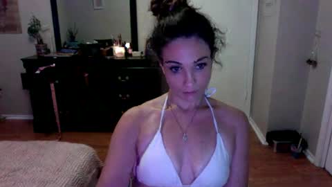 lexwyoex online show from 10/01/25, 03:45