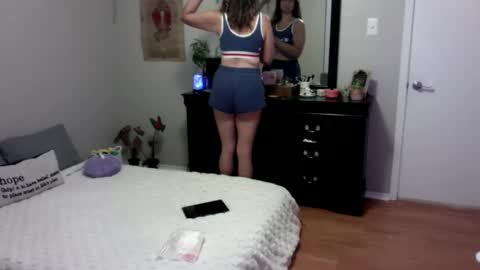 lexwyoex online show from 10/16/25, 12:17