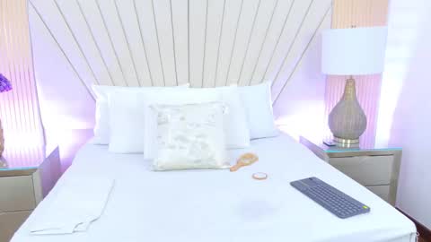 lexxi_gb online show from 11/06/25, 04:57