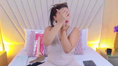 lexxi_gb online show from 07/17/26, 08:57