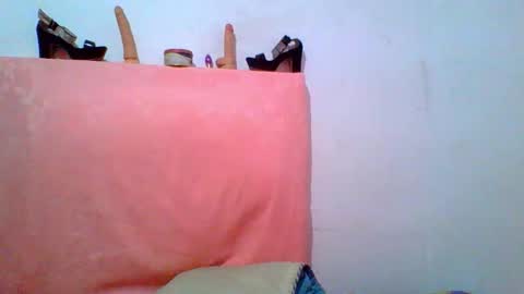 Lexxie online show from 11/25/25, 03:34