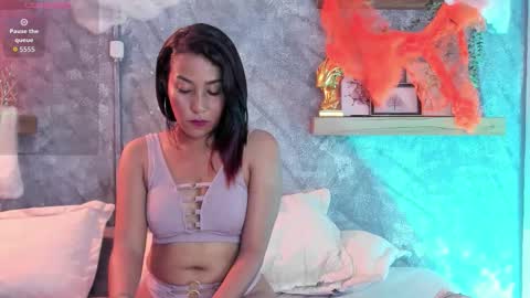 Lexxi Hill online show from 10/26/25, 07:09