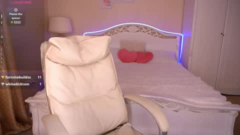 lexxijoy online show from 02/10/25, 09:25