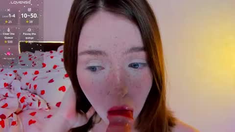 lexi miu online show from 06/25/26, 08:35