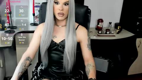 Snapshot of lexxymiss chatting on 05/25/26, 01:50 eva lexy you may call me Miss online show from 05/25/26, 01:50