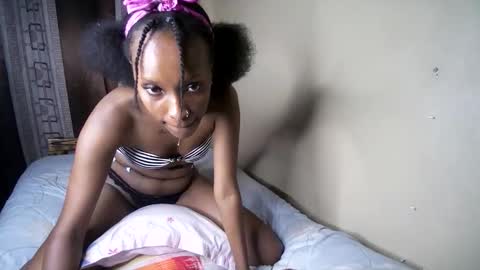 Lexy online show from 11/03/25, 03:57