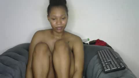 Snapshot of lexybonyy chatting on 04/06/26, 04:52 Lexy online show from 04/06/26, 04:52