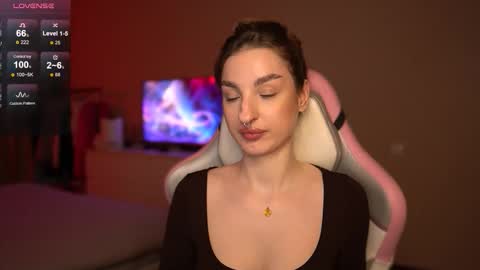 Snapshot of lexystoun chatting on 11/05/25, 02:11 Lexy online show from 11/05/25, 02:11