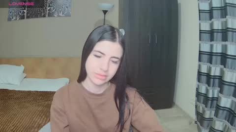 Snapshot of lexyswett chatting on 03/11/25, 10:31 lexyswett online show from 03/11/25, 10:31