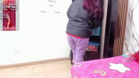 lexyy24_ online show from 06/13/26, 09:29