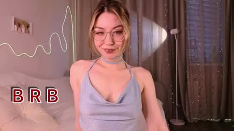 Lily online show from 07/30/26, 04:11