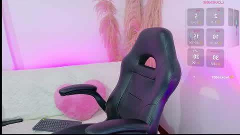 Leydy online show from 10/16/25, 09:21