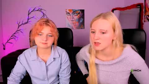 Snapshot of leyla_klark chatting on 12/15/25, 09:24 Leyla online show from 12/15/25, 09:24