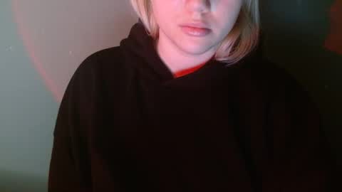 Snapshot of leyla_le chatting on 02/11/26, 07:13 Leyla online show from 02/11/26, 07:13