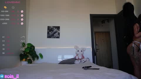 Leyla ly Ill be here Tuesday Thursday Friday Saturday Sunday online show from 10/20/25, 04:46