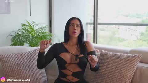 INSTA leylasteel model         online show from 05/13/26, 04:48