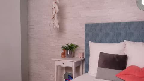 LeylaGracey online show from 02/10/25, 07:15