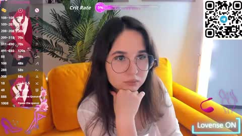 Snapshot of leylamirage chatting on 06/03/26, 01:03 leylamirage online show from 06/03/26, 01:03