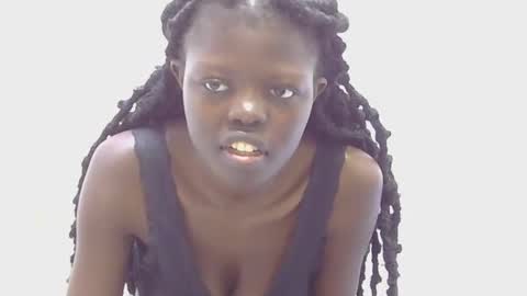 laylani69 online show from 07/27/26, 06:26