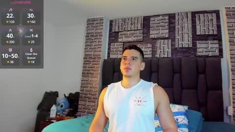 Snapshot of leyton_flexx chatting on 01/18/25, 12:46 L E Y T O N online show from 01/18/25, 12:46