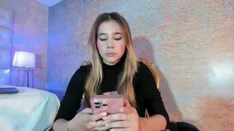 LEZY online show from 11/27/25, 07:38