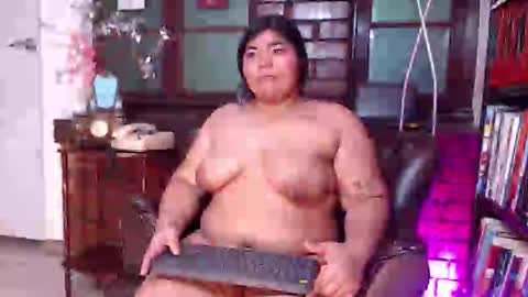 li_arellano online show from 11/11/25, 07:47