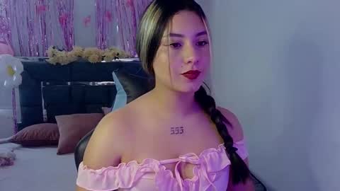 Lia  online show from 10/01/25, 01:17