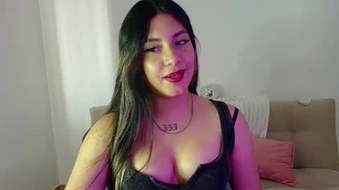Lia  online show from 05/26/26, 09:44
