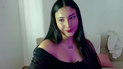 Lia  online show from 05/29/26, 07:01