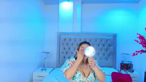 Lia  online show from 09/21/25, 03:19