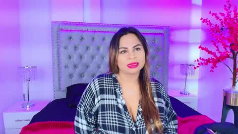 Lia  online show from 10/11/25, 02:11