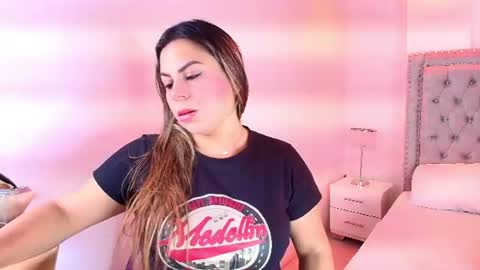 Lia  online show from 06/10/26, 04:12