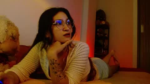 Snapshot of lia_ana_ chatting on 03/27/26, 08:26 liliana online show from 03/27/26, 08:26