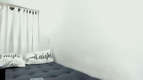 Lia y Felipe --  online show from 12/28/24, 11:05