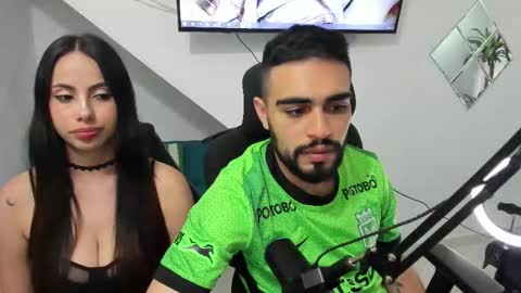 Snapshot of lia_and_felipe chatting on 03/01/26, 09:28 Lia y Felipe -- online show from 03/01/26, 09:28