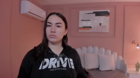 Liss 3 online show from 11/22/25, 10:25