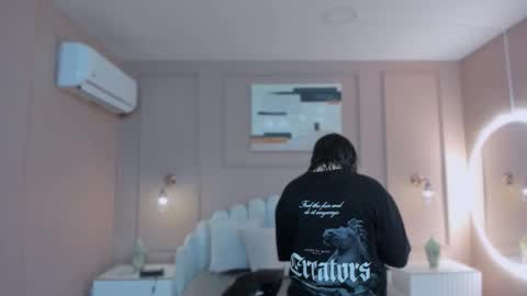 Liss 3 online show from 11/27/25, 10:06