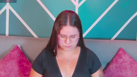 Snapshot of lia_avalon chatting on 06/01/26, 12:07 Lia Avalon online show from 06/01/26, 12:07