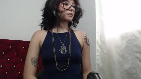 Snapshot of lia_carter_ chatting on 10/21/25, 09:04 Lia online show from 10/21/25, 09:04