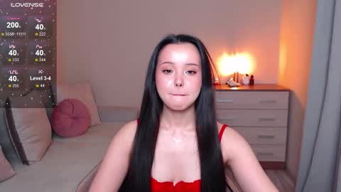 Snapshot of lia_hetty chatting on 12/21/25, 05:42 L I A online show from 12/21/25, 05:42