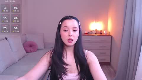 Snapshot of lia_hetty chatting on 03/14/26, 11:04 L I A online show from 03/14/26, 11:04