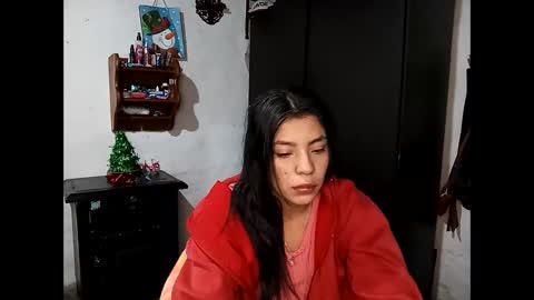 Lia online show from 12/17/24, 11:28